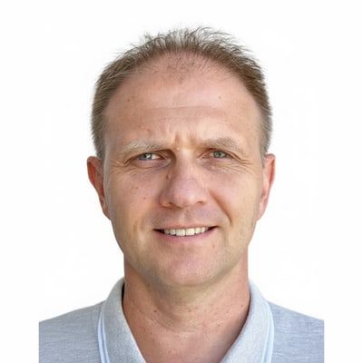 Boris Riaposov
